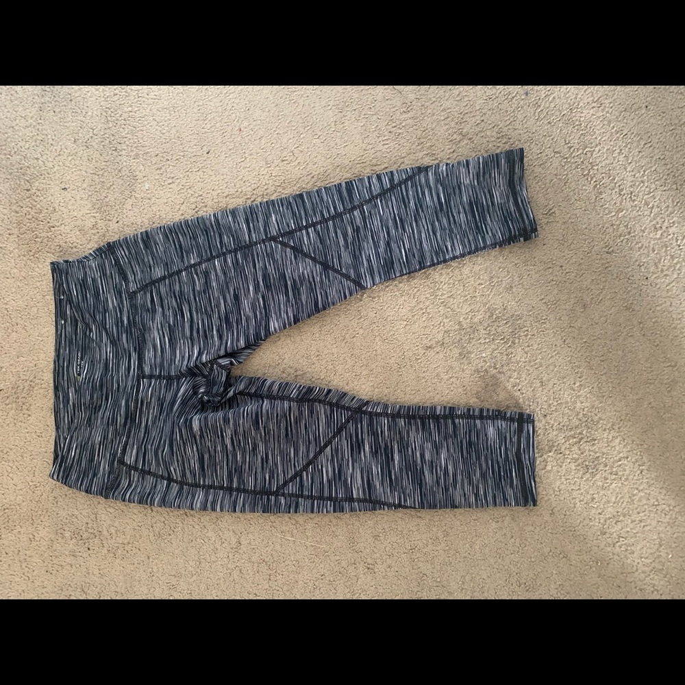 Cropped Leggings